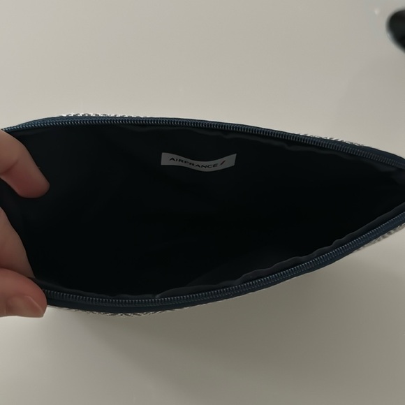 Cosmetics case - Picture 5 of 5